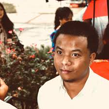 Han Ly and Johnny Chun's Wedding Website