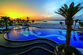 In 2020, it is ranked 147th in fortune global 500 list. Book Now Flora Hut Holiday Resort Country Garden 2021