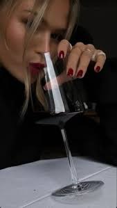 Diana Bott (bottdiana)