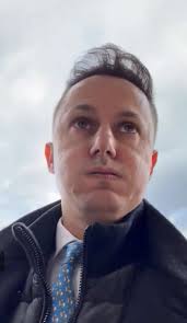 Adam Moir (@AdamMoir)