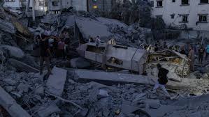 Israel Strikes Mosque in Gaza City - The New York Times