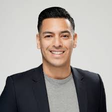 Stephanie Fagan's Instagram, Twitter & Facebook