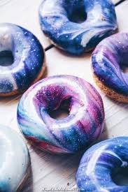 Schone Pinkheartsandspar Pinterest Carriefiter 90er Jahre Fashion Street Wear Stree Kreative Desserts Regenbogen Essen Coole Desserts