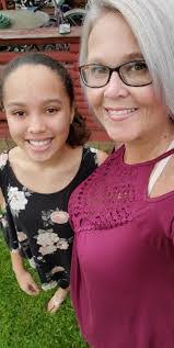 Mindy Hawkins's Instagram, Twitter & Facebook