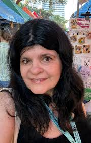 Taking a play day in Miami tomorrow. Official Miami Book Fair events are  over, but they never felt like work. I spent the weekend meeting writers I  admire and had the best