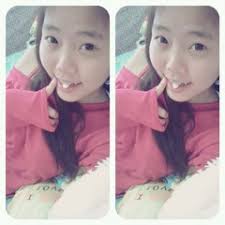 Stream Debbie Low music