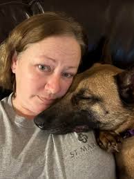 Shay Mooney married his wife in 2017. The couple welcomed Baby No. 4  earlier this year. ❤️