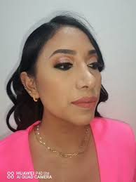 Domenik Quiroz "Make'Up&Hair"