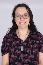 Sandy Hoar's Instagram, Twitter & Facebook