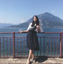 Maudy ayunda lulus s2 di stanford university. Serunya Traveling Si Cantik Maudy Ayunda Di Italia Bikin Terpesona