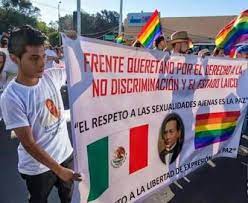 Esta iniciativa se ingresó hace dos años y aún no puede votarse en comisión y mientras que existen iniciativas a las que se les da celeridad, hay 39 iniciativas detenidas en la comisión de administración y procuración de justicia,. Matrimonio Igualitario Podria Ser Una Realidad En Queretaro Ulisex Mgzn