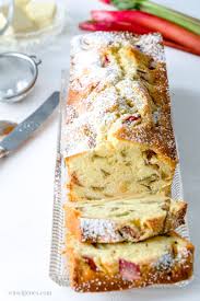 Dann in etwa 1cm breite stücke schneiden. Rhabarber Kastenkuchen Mit Joghurt Sonst Ohne Schnickeldi Rezept Rezept Kastenkuchen Kuchen Rezepte Einfach Kuchen Und Torten Rezepte
