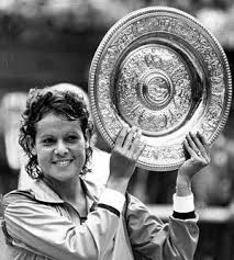 The australian evonne goolagong, who won her first wimbledon in 1971 at age 19, billie jean king, and navratilova, whom evert played in 13 grand slam finals in one of the game's greatest rivalries. Evonne Goolagong Cawley Alchetron The Free Social Encyclopedia