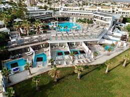 Enjoy unbeatable last minute availability at the island hotel (adults only) only 3 km from the city centre 15 km from the airport wonderful garden views. The Island Hotel Adults Only Gouves Updated 2021 Prices