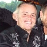 20+ "Andrew Lavender" profiles