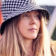 Beatie Wolfe “Musical Weirdo and Visionary” (VICE)