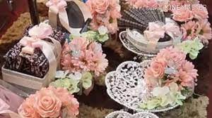 Bouquet pastel cadeau surprise bar a bonbon money cake edible crafts candy cakes chocolate bouquet edible arrangements chocolate decorations. Hantaran Tema Pastel Youtube