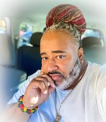 Lacoy Lloyd Thompson Dies