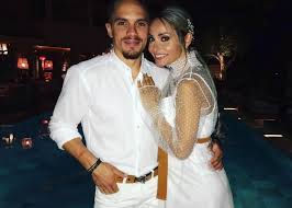 Το φωτογραφικό άλμπουμ της βάπτισης των. Basilikh Milloysh To Tryfero Fili Ston Leyterh Petroynia In Gr