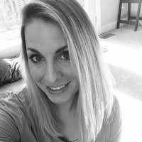 Kellie Mann's Instagram, Twitter & Facebook