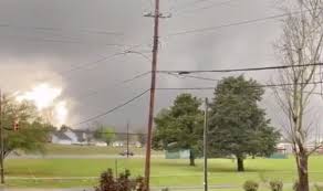 In 2019, 41 tornadoes concentrated in. Alabama Tornado Warning Multiple Twisters On The Ground As Rare Outbreak Prompts Alert World News Express Co Uk