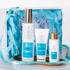 Keep scrolling to shop 76 of the best gifts for women this year (and maybe even pick something up for yourself). 1001 Remedies Vegan Bath Gift Set Made In France Organic Spa Gift Sets For Women With A Face Serum For Clear Skin Pure Argan Oil For Dry Hair And An Air