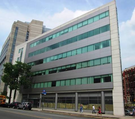 File:Alianza Domicana Building from west.jpg - Wikimedia Commons