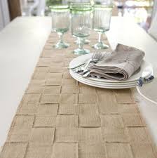 Caminho De Mesa De Juta Para O Natal Caminho De Mesa Com Juta Passo A Passo Artesanato Passo A Passo Artesanatos Faceis Caminho De Mesa Artesanato Passo A Passo