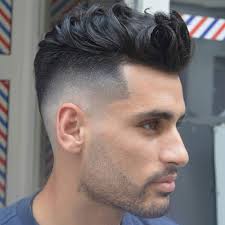 Realmente hay poco que esforzarse en cuanto a los cortes de pelo para hombre en 2021 2022, porque cualquiera que se elija. Cortes De Pelo Hombre Degradado Flequillo 2021