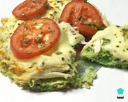 Pizza De Brocoli Sin Harina Lista En 15 Min Receta Pizza De Brocoli Pizza Sin Harinas Recetas De Pizza