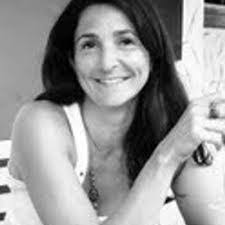 Tracey Yeomans's Instagram, Twitter & Facebook