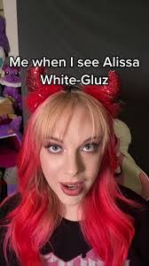 Alyssa Broyles's Instagram, Twitter & Facebook