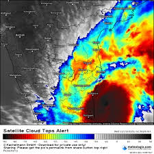Detailed weather forecasts, 14 days trend, current observations, satellite images, model charts and much more. Chennai Weather On Twitter Warning Wind Speed Is Picking Up Stay Indoors As Nivarcyclone Is All Set To Make Landfall In Next 12 Hours Very Heavy To Extreme Rainfall Possible From Evening