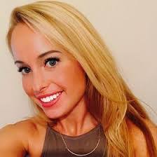 Claire Munson's Instagram, Twitter & Facebook