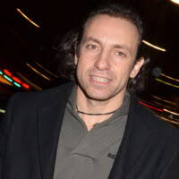 VIDEO Tout le monde a son mot à dire : Philippe Lelièvre très agacé contre  Valérie Bègue, il s'en prend à elle avec humour