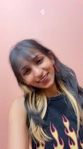 Candice Gaskin's Instagram, Twitter & Facebook