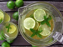 10 resipi dan kebaikan air detoks. Detox Teh Hijau Makanan Pembakar Lemak Teh Hijau Minuman Sehat