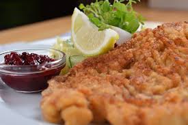Ich Habe Einen Freund Der Nachstes Jahr Deutschland Besuchen Wird Und Er Mochte Die Authentische Deutsche Kuche Aus In 2020 Bayerische Kuche Essen Lebensmittel Essen