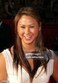 Esther Hahn's Instagram, Twitter & Facebook