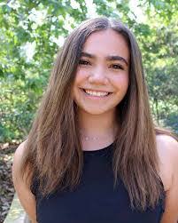 Eve Thompson's Instagram, Twitter & Facebook