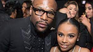 Floyd mayweather 'kicks out his stripper girlfriend anna monroe, 29, from his £8million vegas floyd mayweather has reportedly kicked girlfriend anna monroe out of mansion mayweather publicly denied reports in january he had got engaged to monroe Floyd Mayweathers Schwangere Tochter Verrat Babygeschlecht Promiflash De