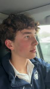 Huzz with a buzz😈😈