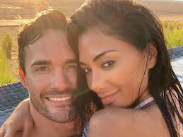 Nicole Scherzinger And Hunky Boyfriend Thom Evans Trying For A Baby Mirror Online
