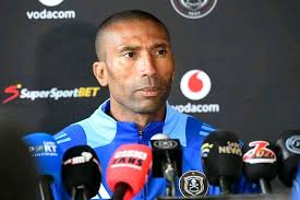 That Coach needs to make more changes in that midfield next game. We have  lost possession alot in the mid.