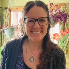 Rae Carter's Instagram, Twitter & Facebook