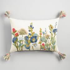 Embroidered Botanical Garden Lumbar Pillow Multi By World Market Lendenkissen Bestickte Kissenbezuge Kissen Decken
