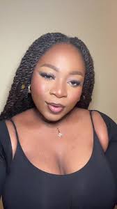 adeola_simi (@adeola_simii)