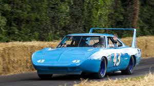 From nasa to nascar, romberg in this case, it was the famous plymouth superbird that nascar legend richard petty and a handful of other mopar loyalists raced with some notable distinction in. Plymouth Road Runner Superbird Nascar Goodwood 2015 Youtube