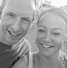 Pole dancing classes for beginners in GR?