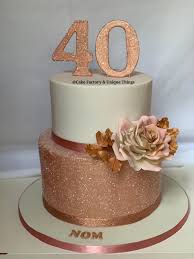 40th Birthday Cake For Her Beautiful Rose Gold White Happy 40th Birthday Cake Birthdaycake Vanillacake B 40th Birthday Cakes 40th Birthday Cake For Women Birthday Cake Roses